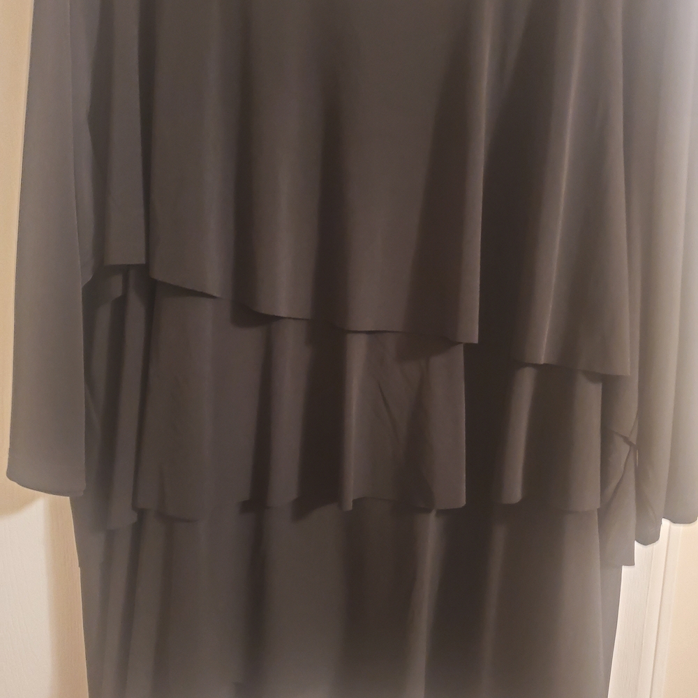 Susan Graver Black Layered Tunic Top